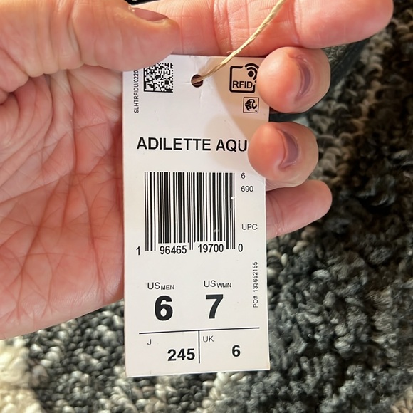 NWT Women’s ADIDAS slides - Picture 3 of 3